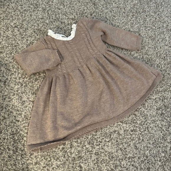 Edgehill Collection baby girl dress - Picture 1 of 4
